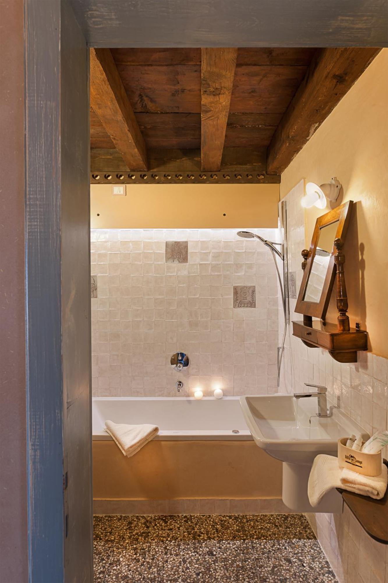 Boutique Hotel Villa Dei Campi Gavardo Bagian luar foto