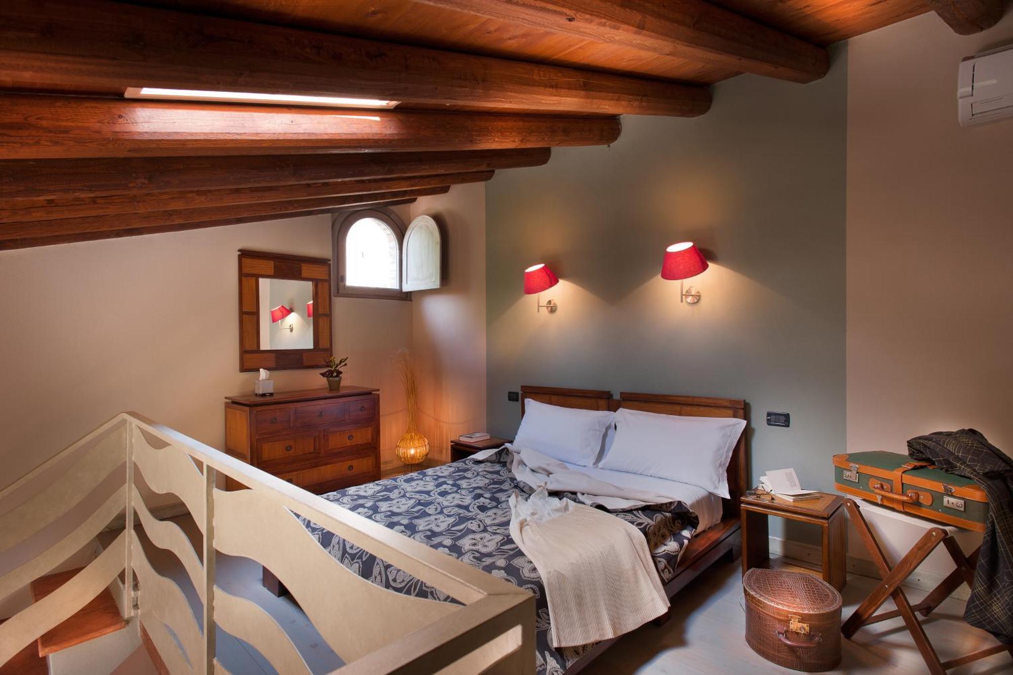 Boutique Hotel Villa Dei Campi Gavardo Bagian luar foto