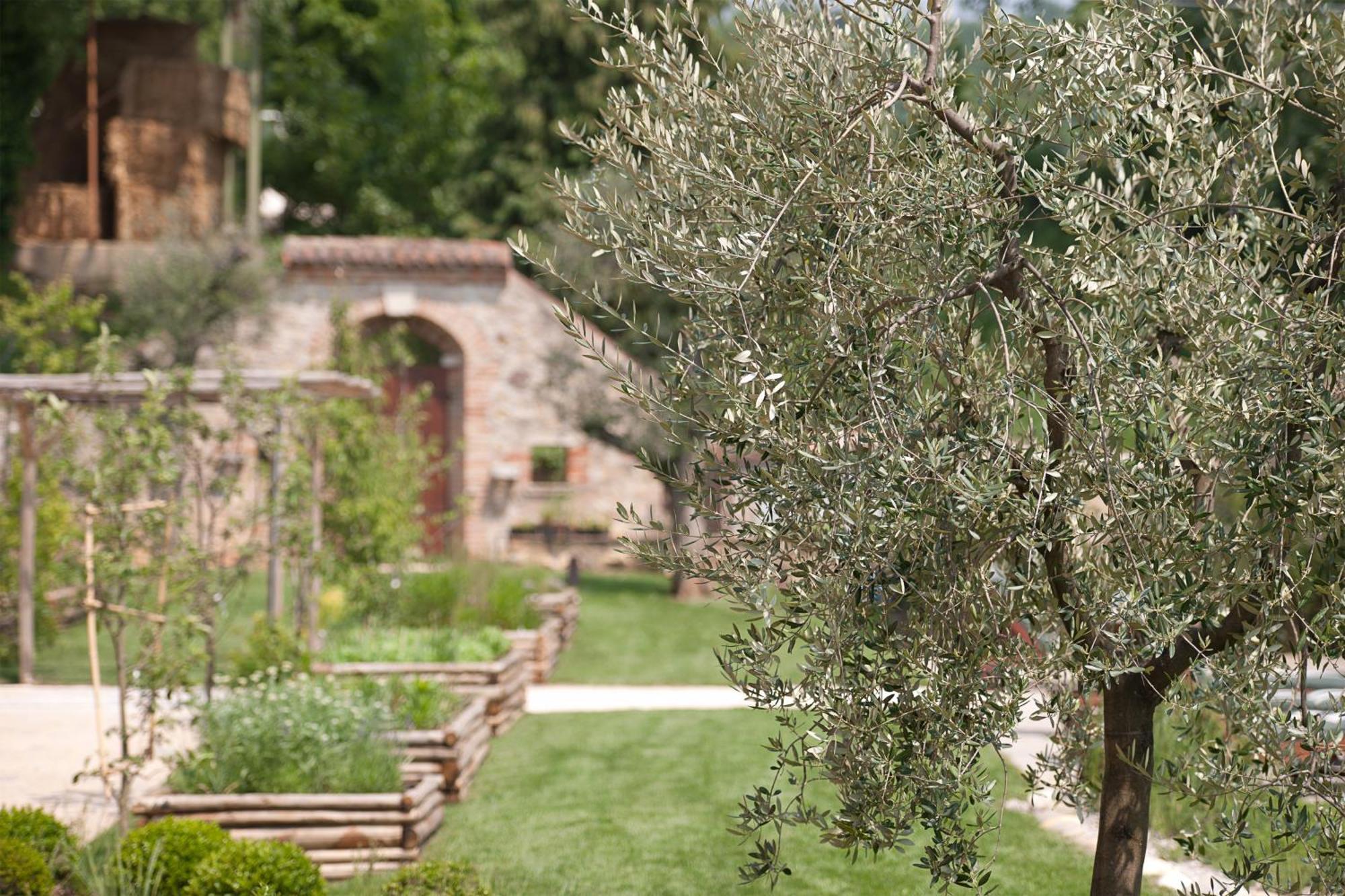 Boutique Hotel Villa Dei Campi Gavardo Bagian luar foto