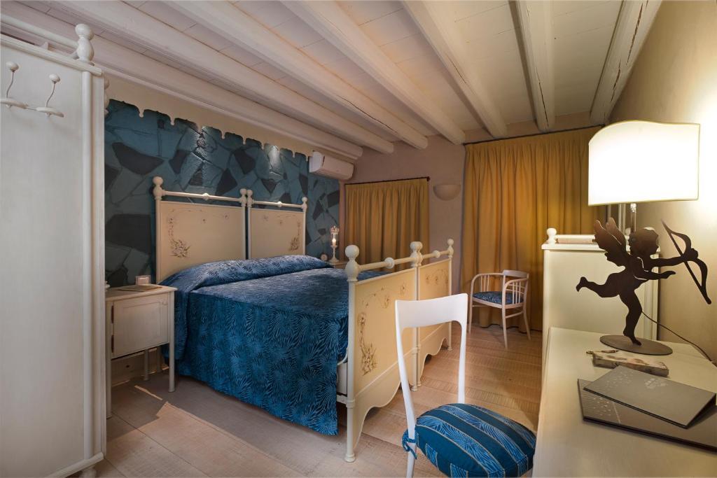 Boutique Hotel Villa Dei Campi Gavardo Ruang foto